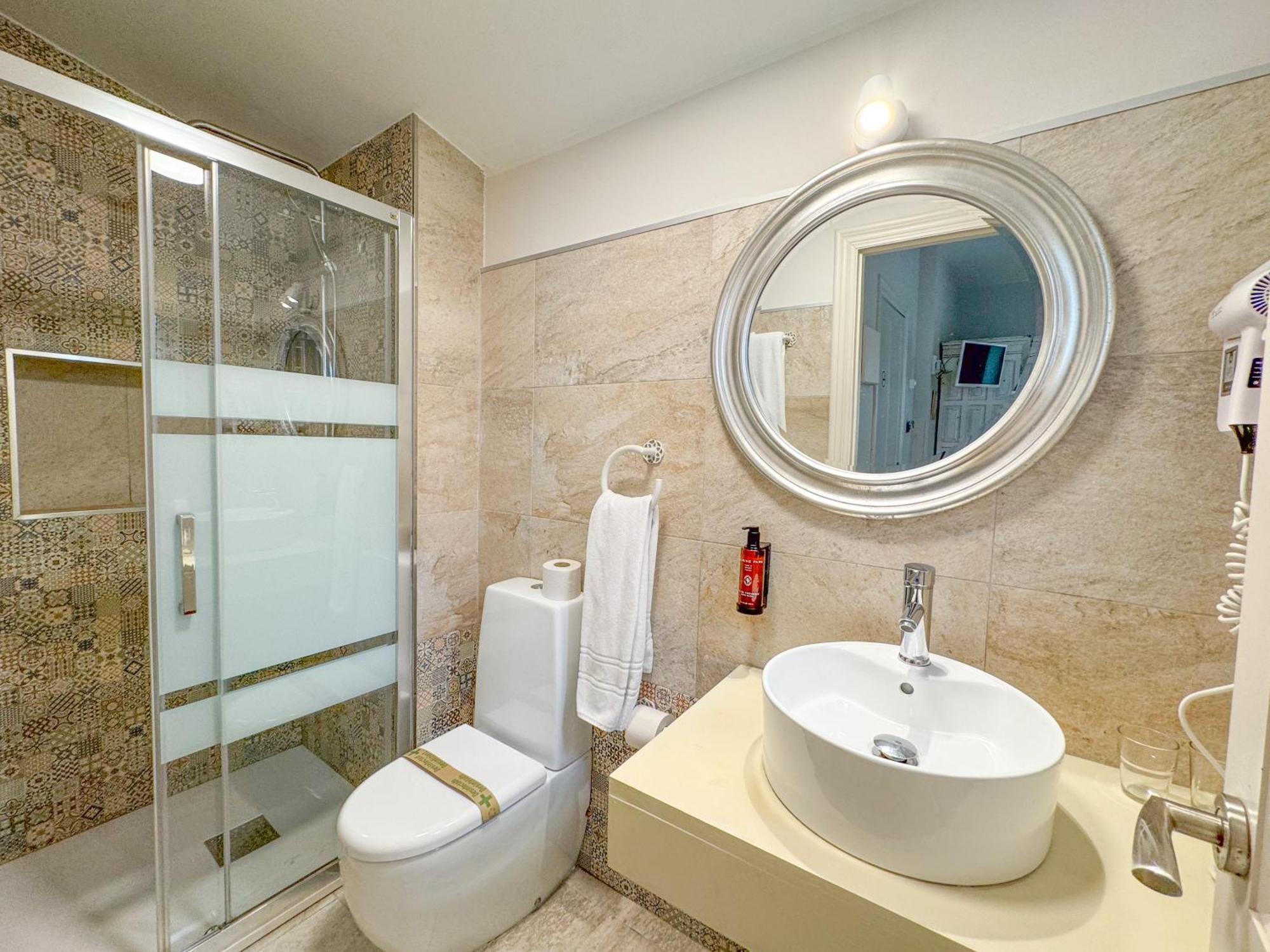סנטילנה דל מר Akla Suites Con Jacuzzi Santillana מראה חיצוני תמונה